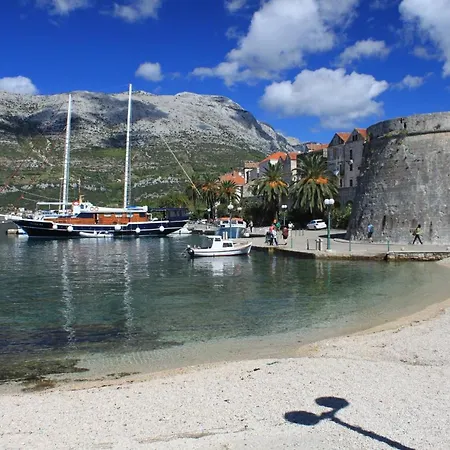 Apartment By The Sea - 10054 Korcula Town